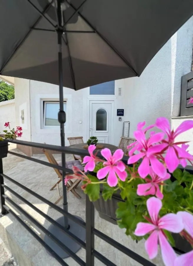 Studio Apartman 