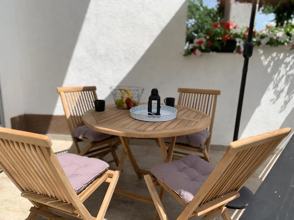 Studio Apartman 